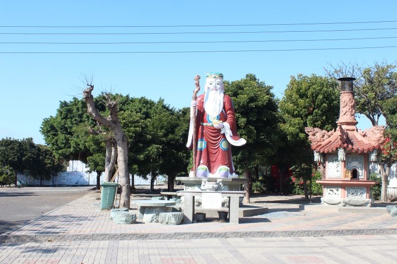 圖片：東興公墓納骨塔（二號宅地）-土地公